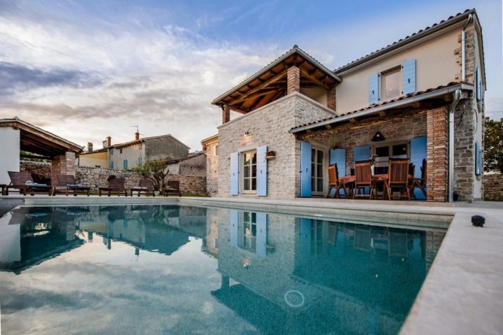 Maison à vendre 360 m² – Rovinj