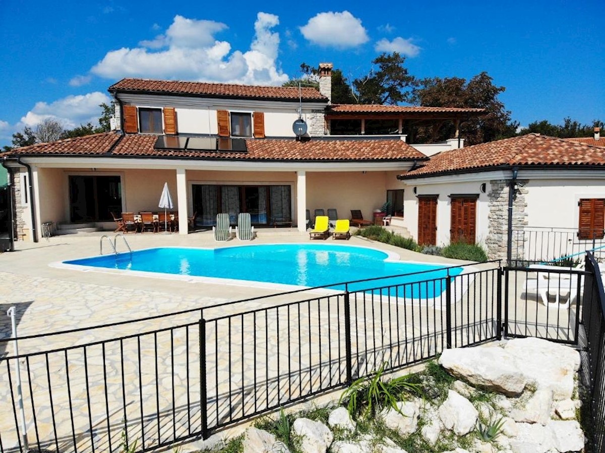 Casa In vendita - ISTARSKA ŽMINJ