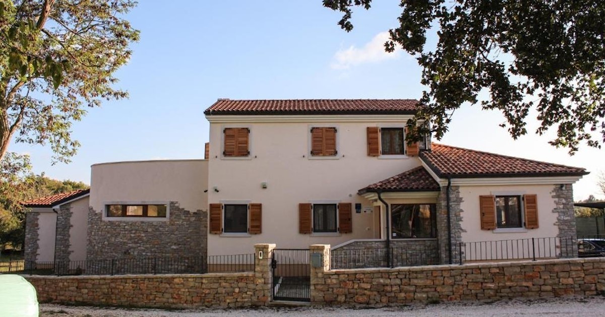 Casa In vendita - Istarska žminj - foto 3/24