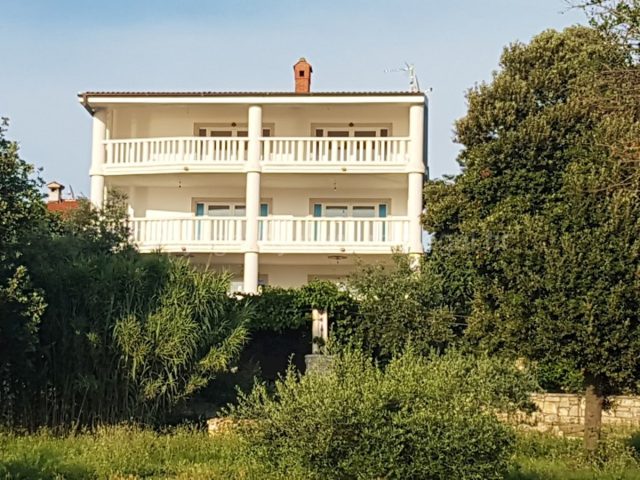 Dům na prodej 450 m² – Medulin