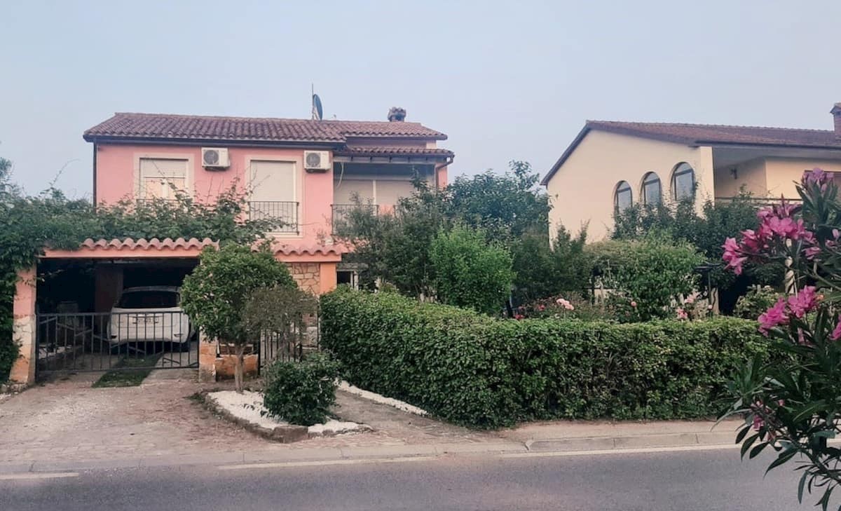 Kuća Na prodaju - ISTARSKA VODNJAN