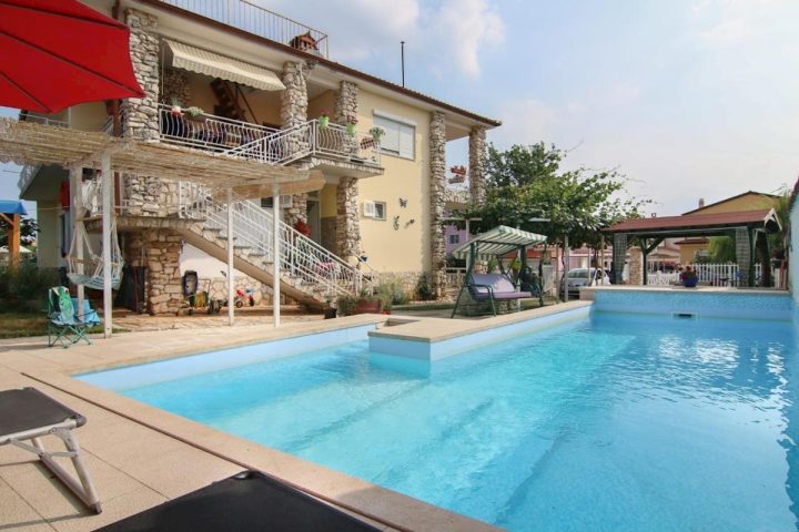 Kuća na prodaju 220 m² – Fažana