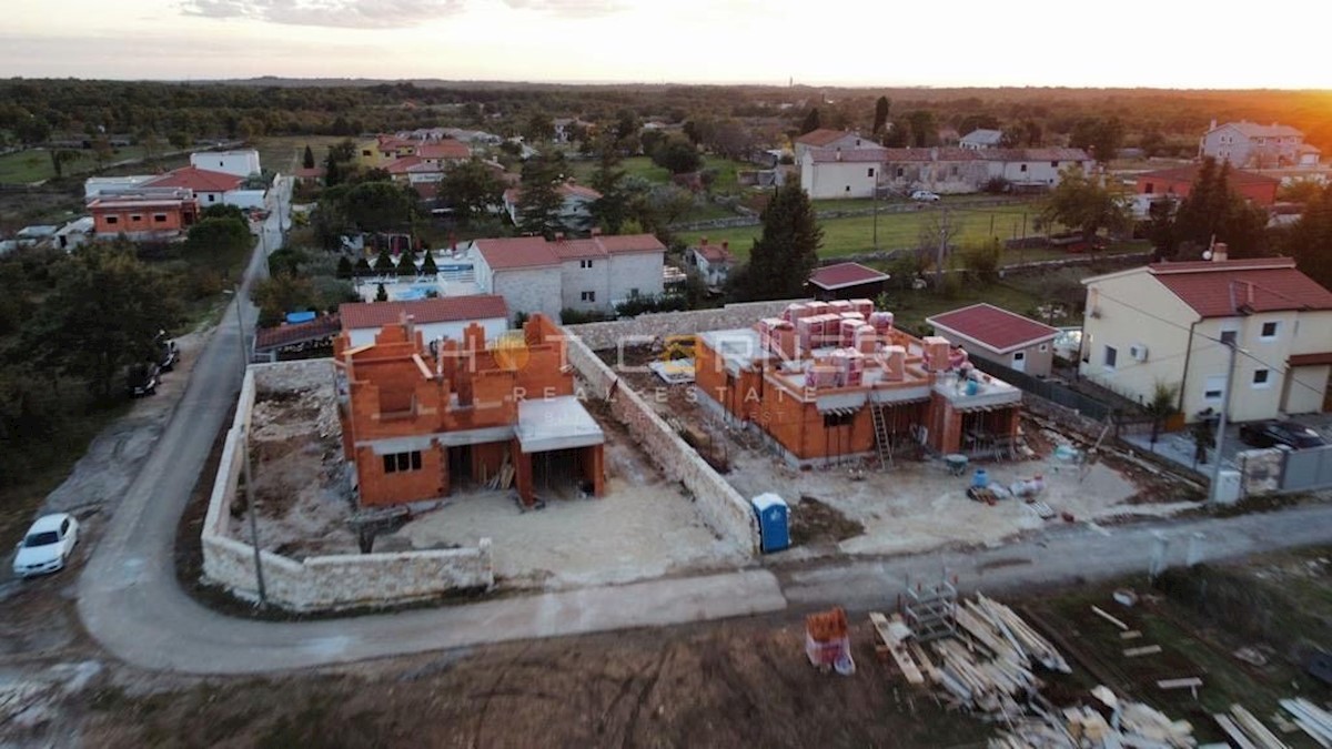 Maison À vendre - ISTARSKA VODNJAN