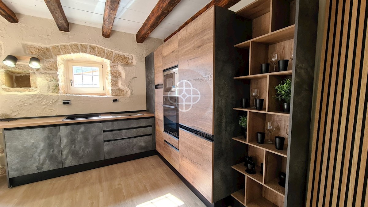 Haus Zu verkaufen - ISTARSKA VIŠNJAN
