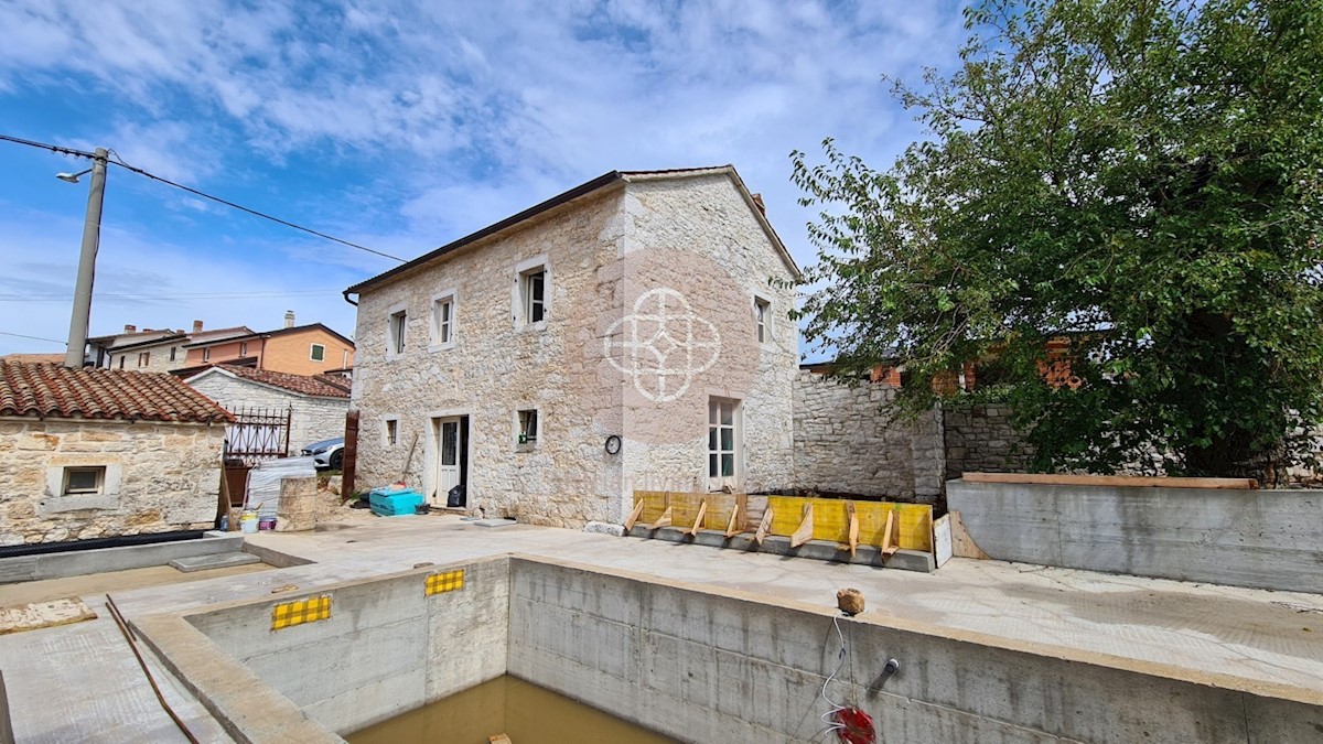 Haus Zu verkaufen - ISTARSKA VIŠNJAN