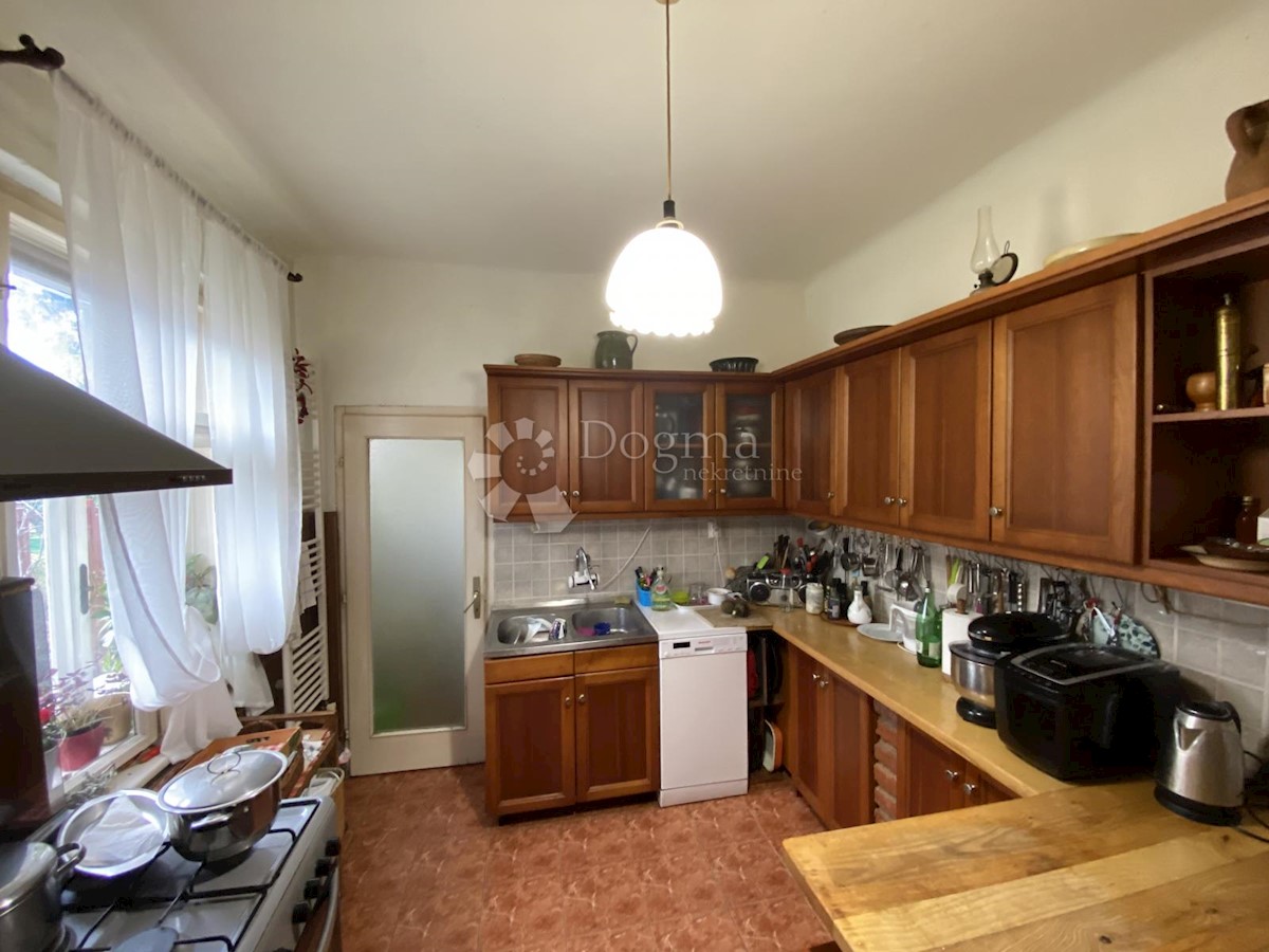 Apartmán Na predaj - KARLOVAČKA KARLOVAC