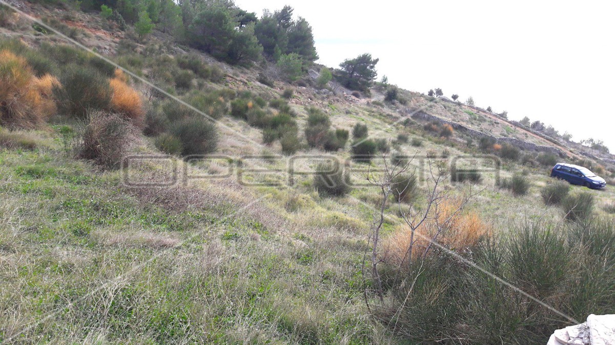 Land For sale - SPLITSKO-DALMATINSKA SPLIT