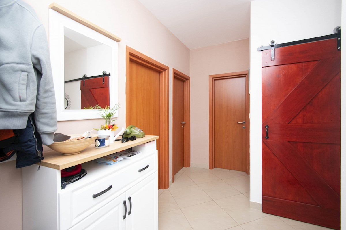 Apartment Zu verkaufen - ŠIBENSKO-KNINSKA ŠIBENIK