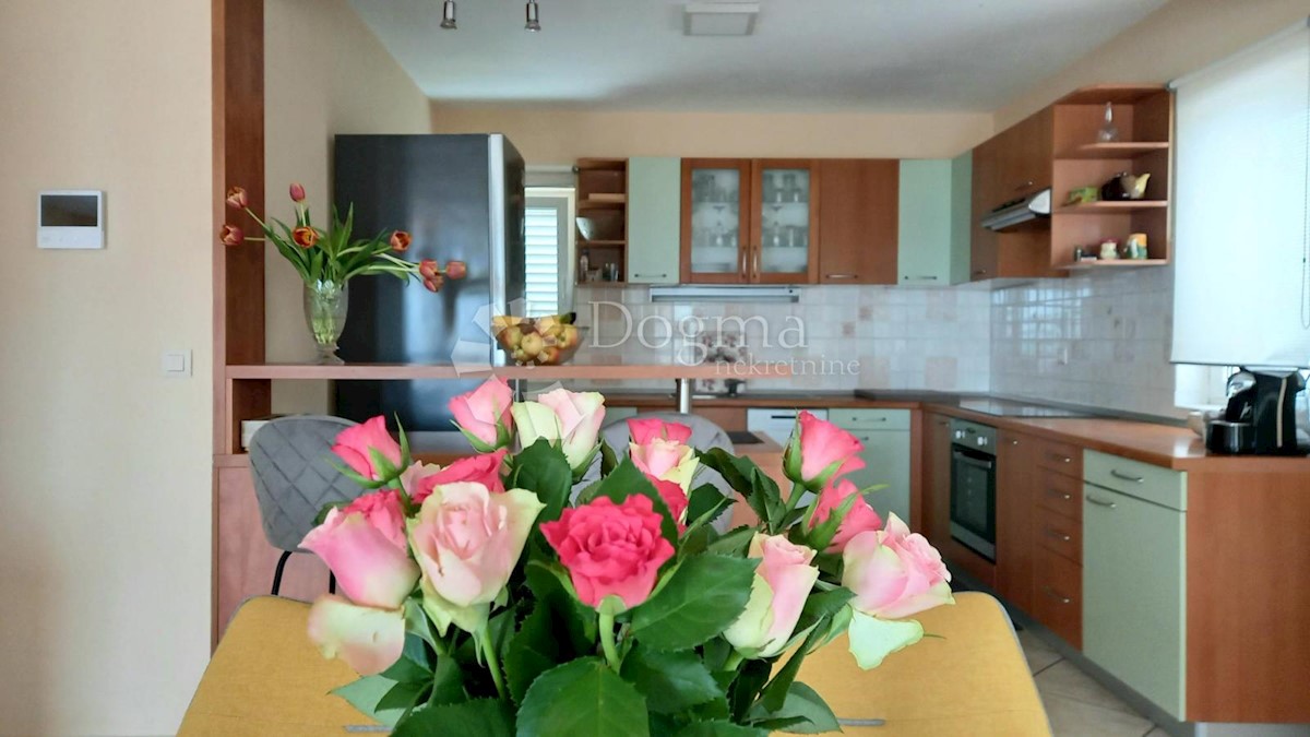 Maison À vendre - SPLITSKO-DALMATINSKA MAKARSKA