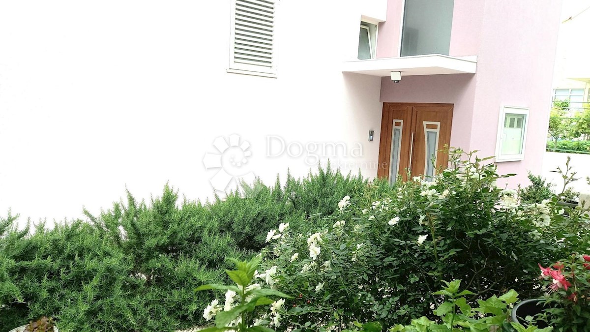 Maison À vendre - SPLITSKO-DALMATINSKA MAKARSKA