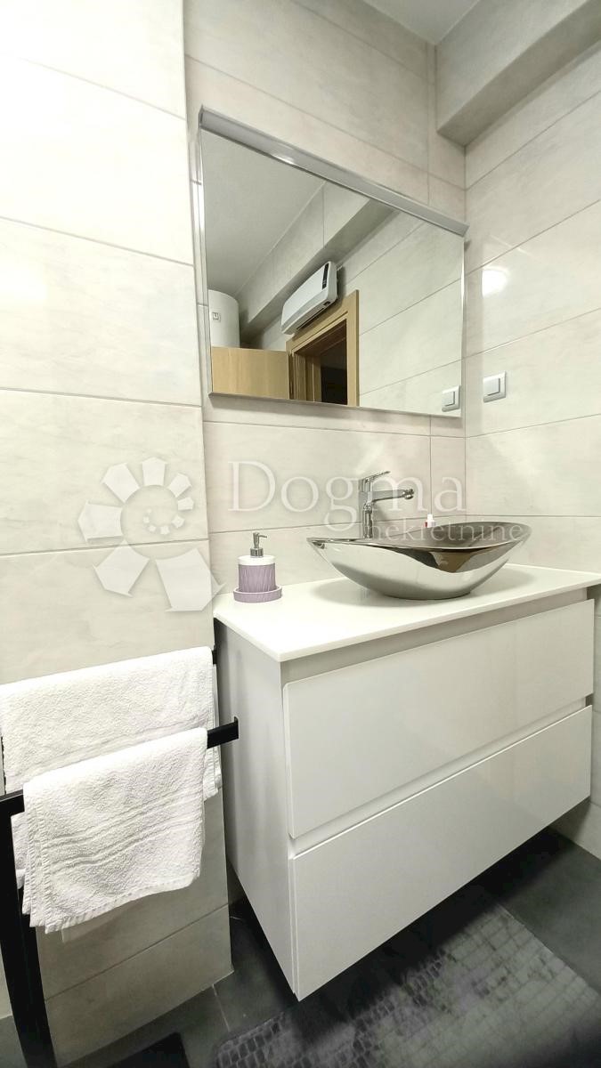 Maison À vendre - SPLITSKO-DALMATINSKA MAKARSKA
