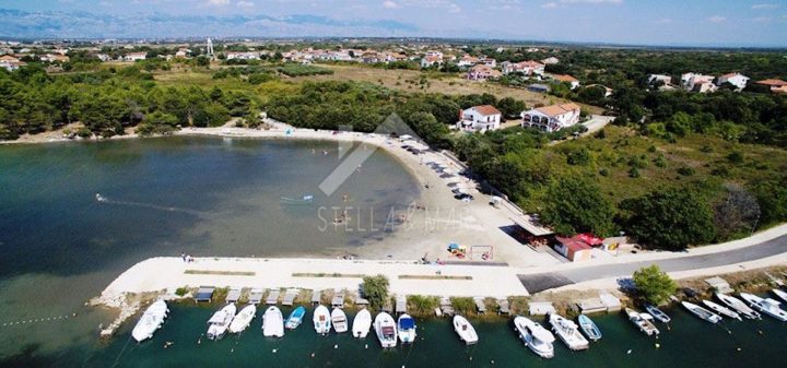 Land for sale 1289 m² – Zaton