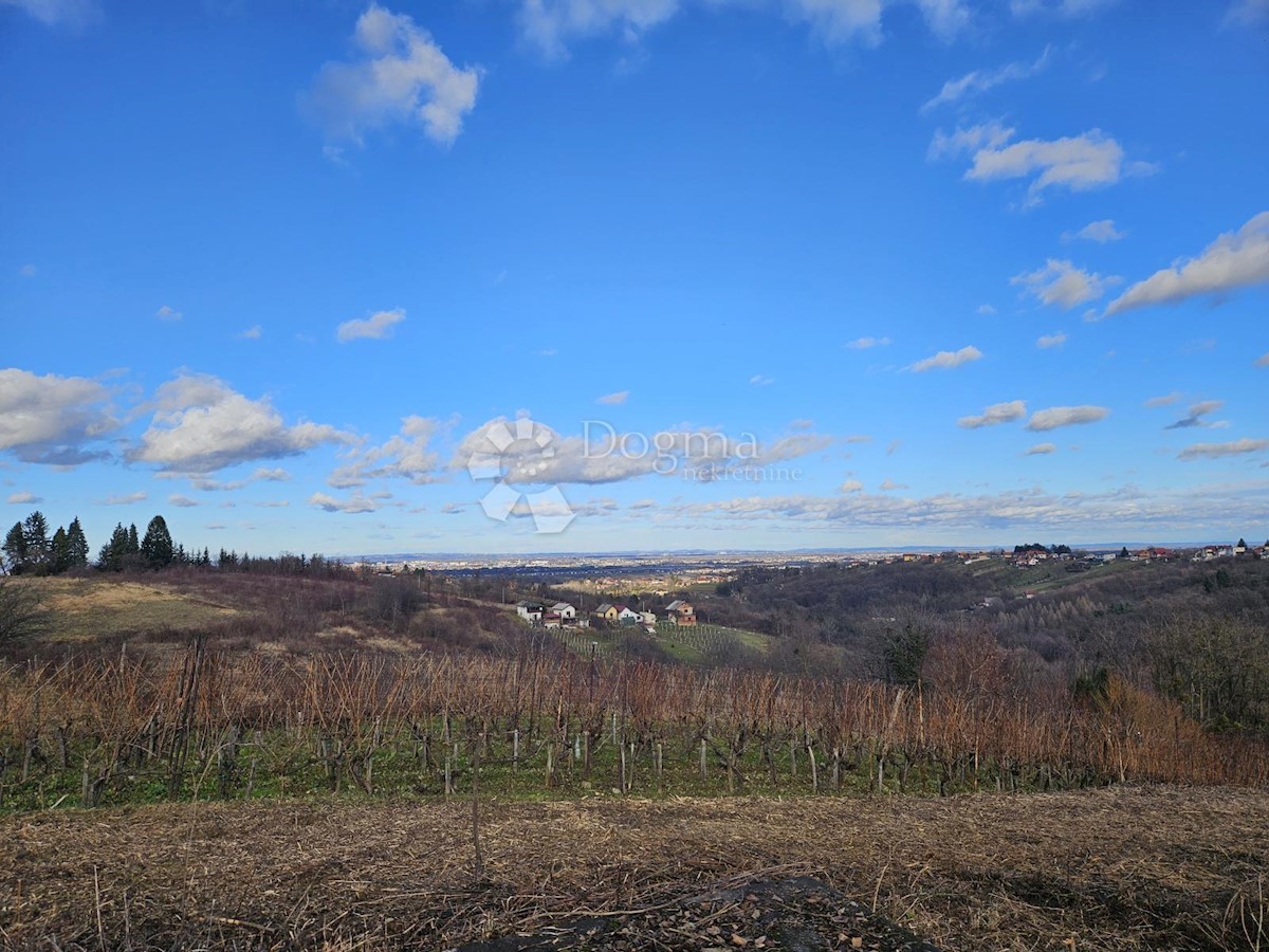 Zemljište Na prodaju - VARAŽDINSKA SVETI ILIJA