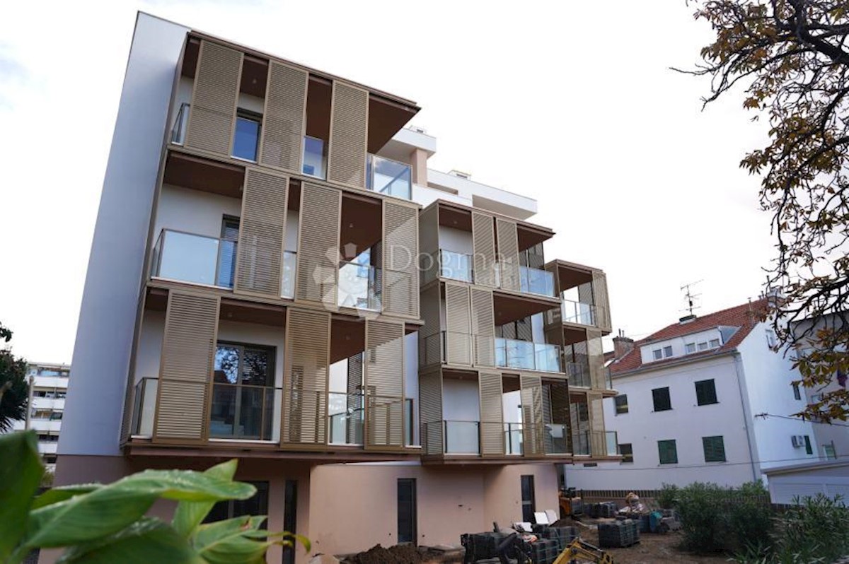 Flat For sale - SPLITSKO-DALMATINSKA SPLIT