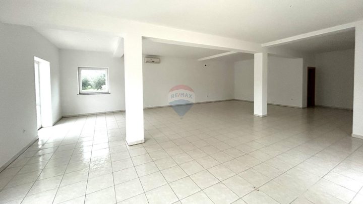 Stan na prodaju 135 m² – Novigrad