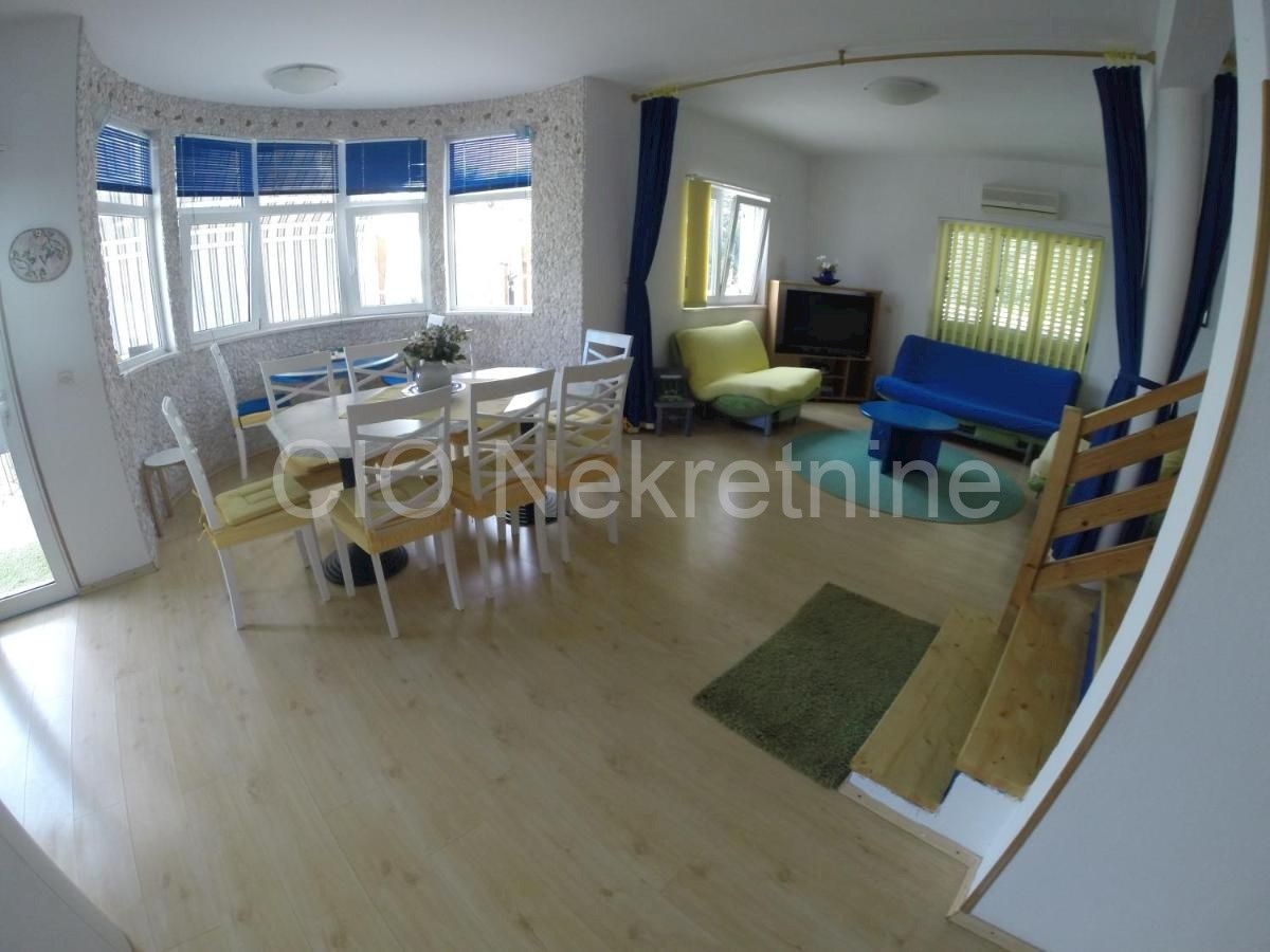 House For sale - SPLITSKO-DALMATINSKA SPLIT