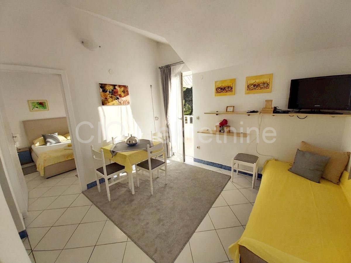 House For sale - SPLITSKO-DALMATINSKA SPLIT