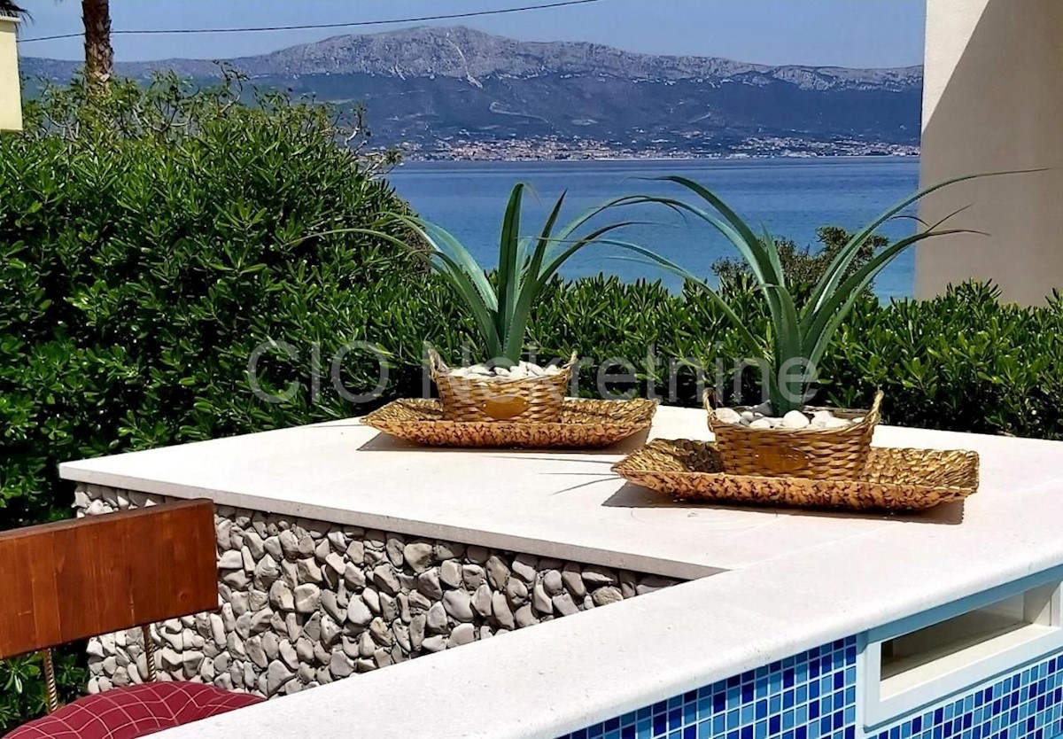 House For sale - SPLITSKO-DALMATINSKA SPLIT