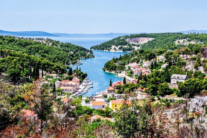 Pozemok na predaj 420 m² – Bobovišća