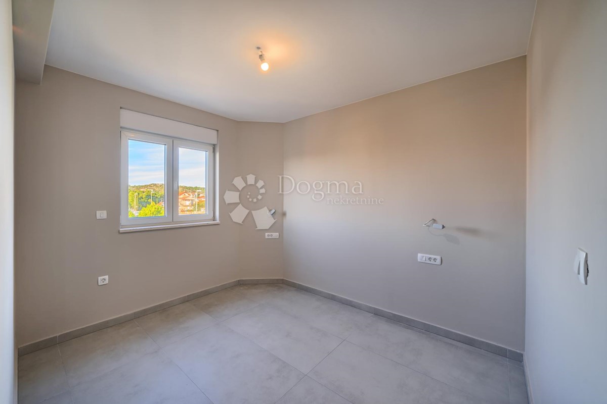 Apartment Zu verkaufen - ŠIBENSKO-KNINSKA ŠIBENIK