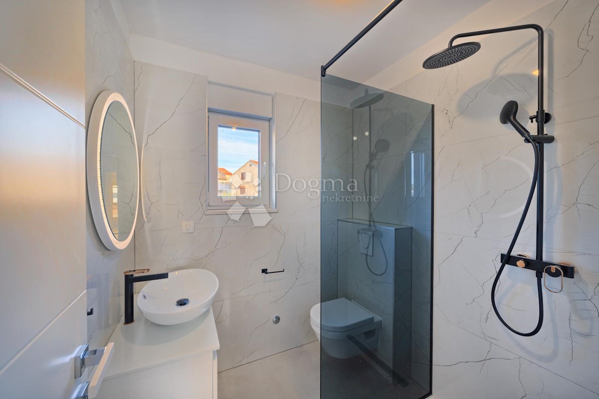 Apartment Zu verkaufen - ŠIBENSKO-KNINSKA ŠIBENIK