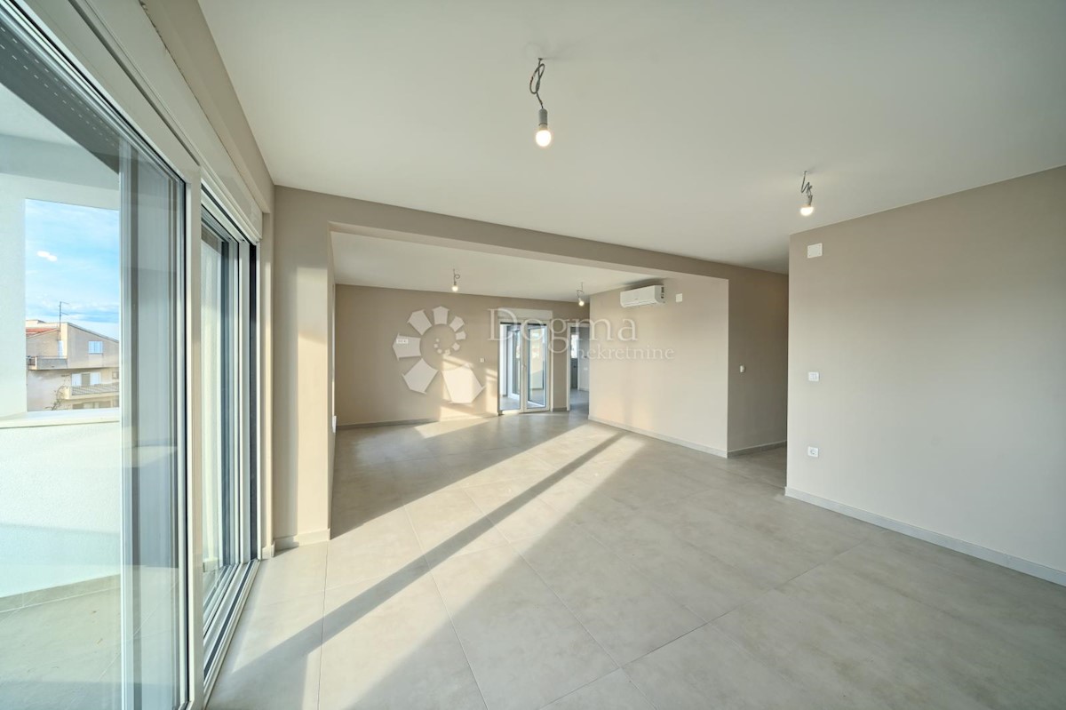 Apartment Zu verkaufen - ŠIBENSKO-KNINSKA ŠIBENIK