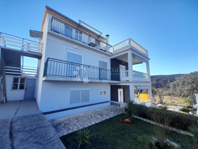 Haus zu verkaufen 289 m² – Kampor