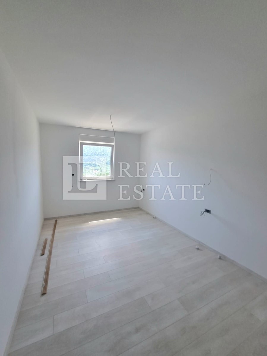 Apartmán Na predaj - PRIMORSKO-GORANSKA VINODOLSKA OPĆINA