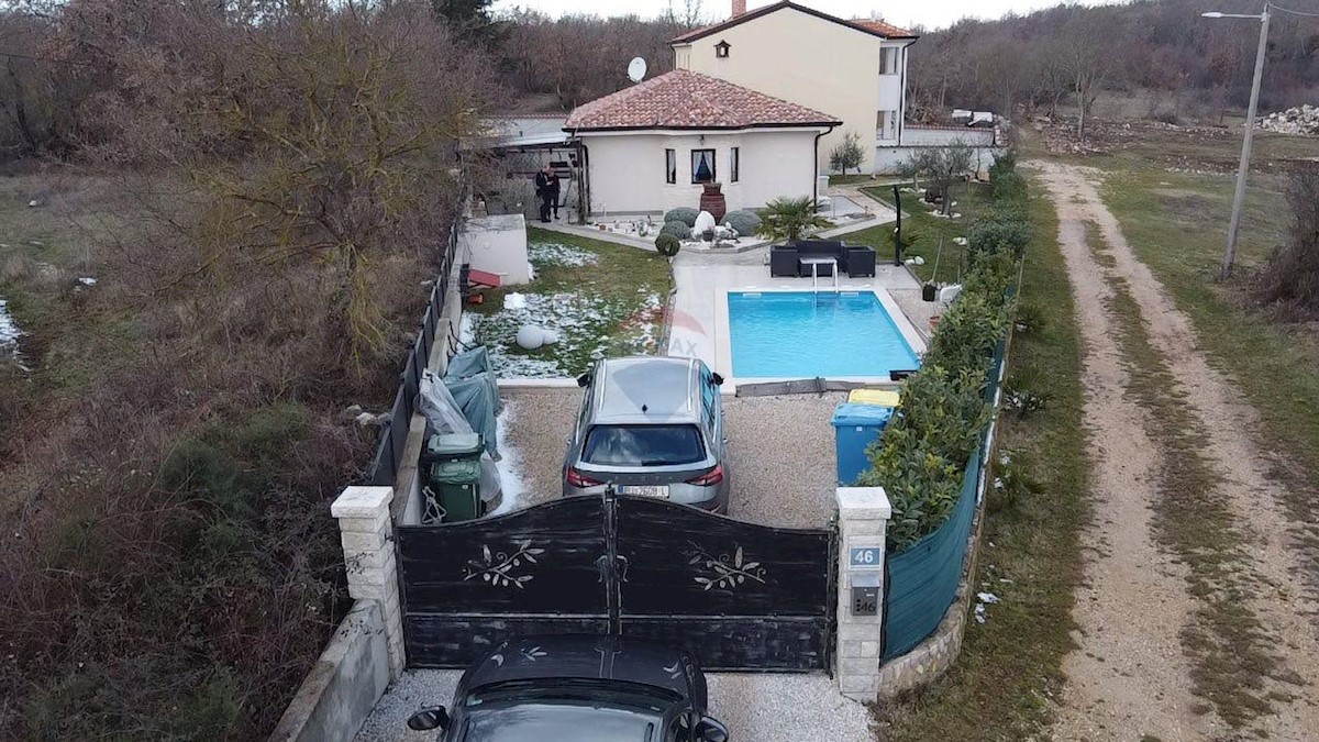 Casa In vendita - ISTARSKA VIŠNJAN