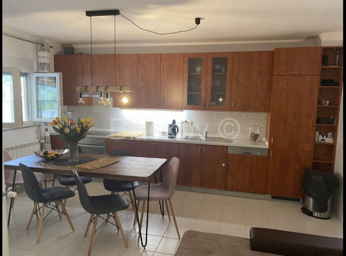 Apartmán Na predaj - SPLITSKO-DALMATINSKA ČIOVO