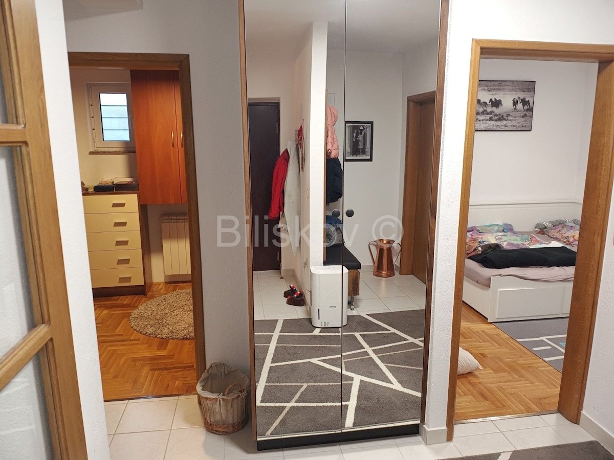 Apartment Zu verkaufen - SPLITSKO-DALMATINSKA ČIOVO