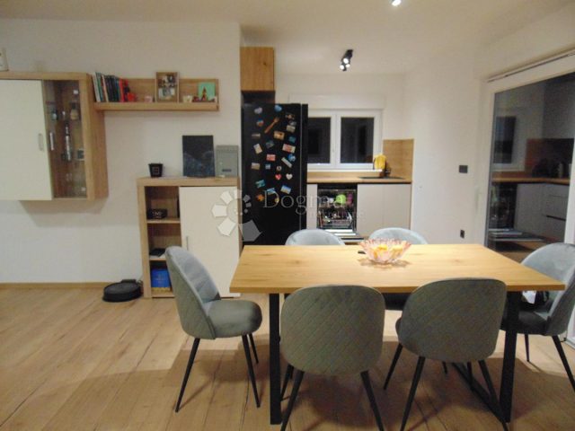 Maison à vendre 104 m² – Rovinj