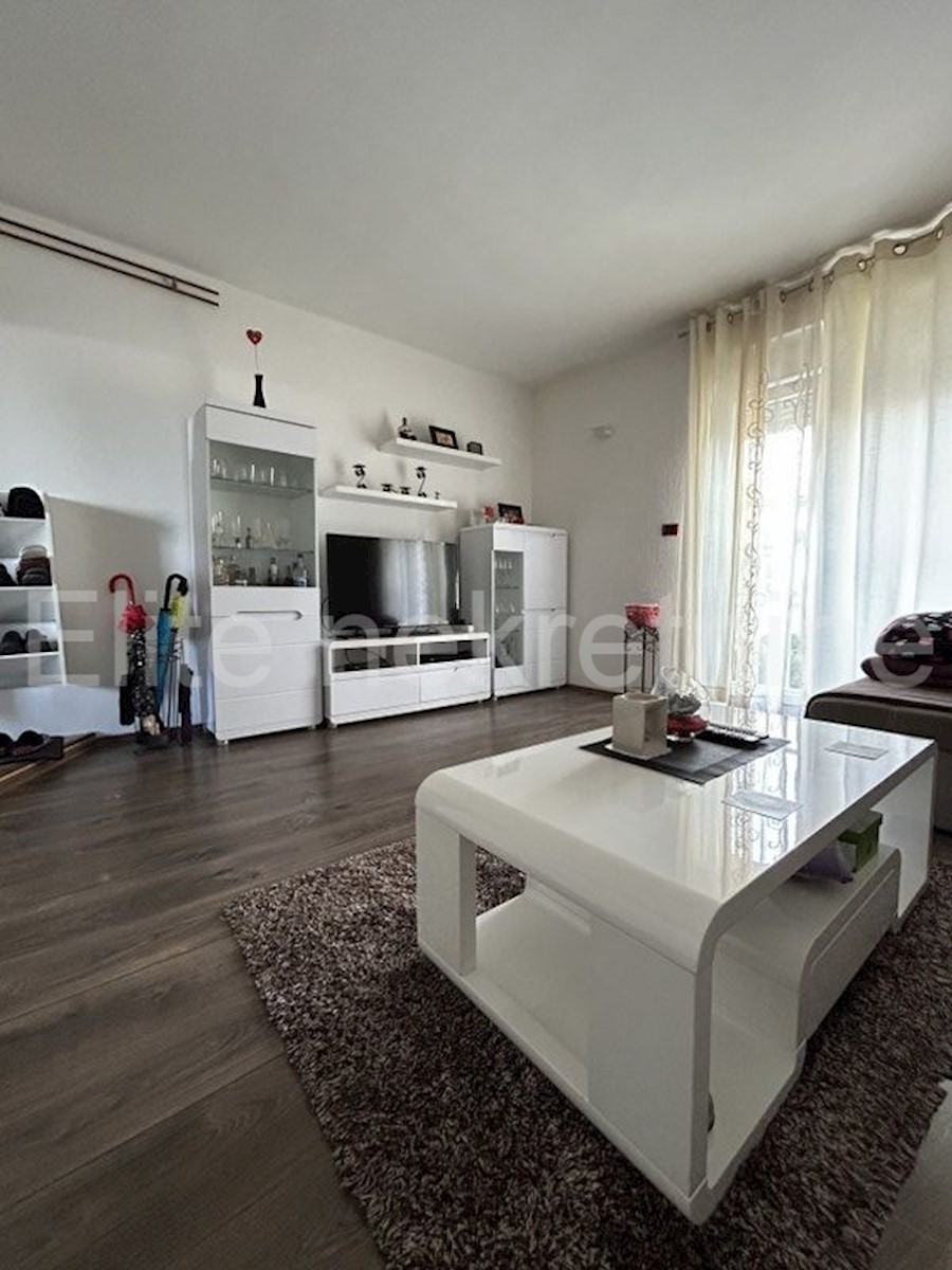 Flat For sale - ISTARSKA PULA