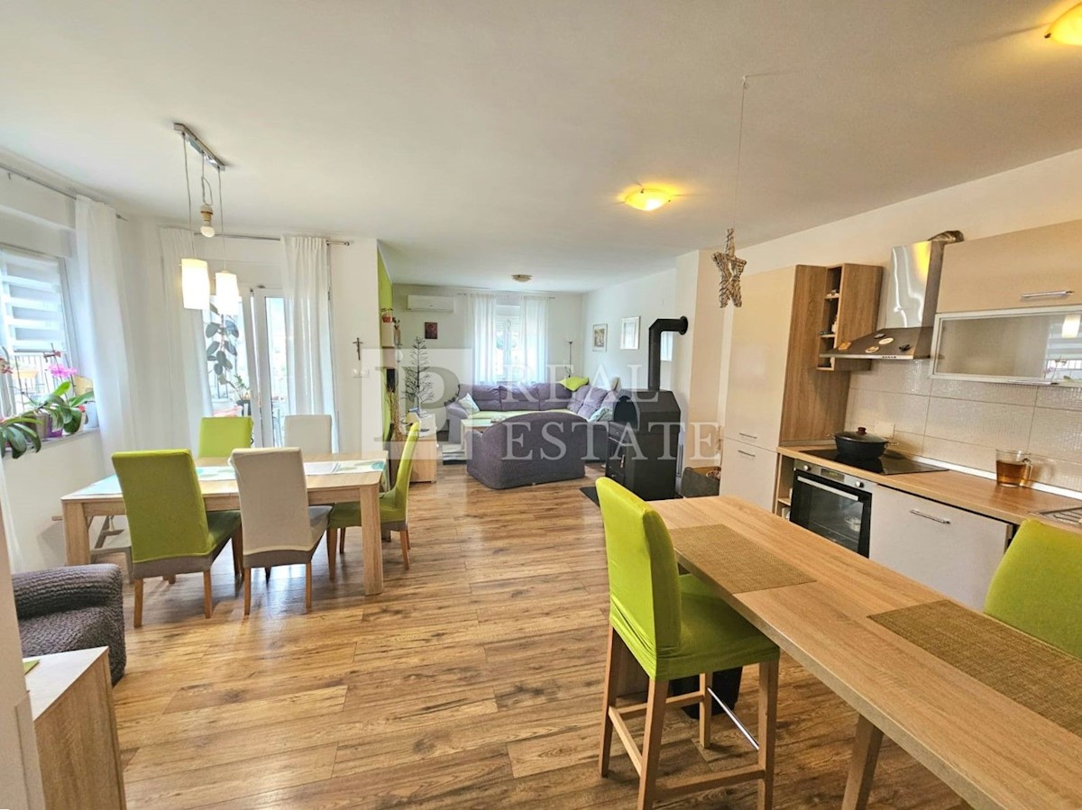 Flat For sale - Primorsko-goranska Novi Vinodolski - foto 2/21