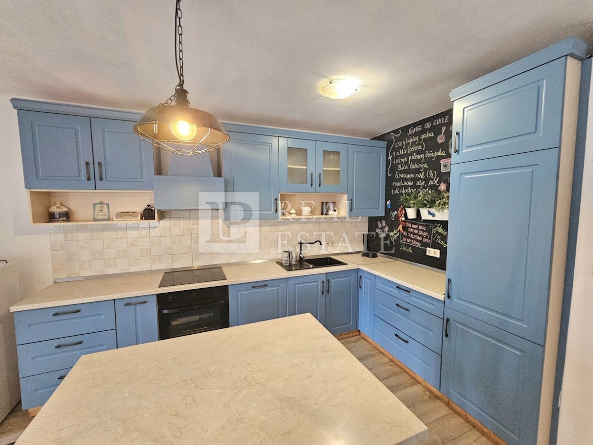 Flat For sale - Primorsko-goranska Novi Vinodolski - foto 2/15