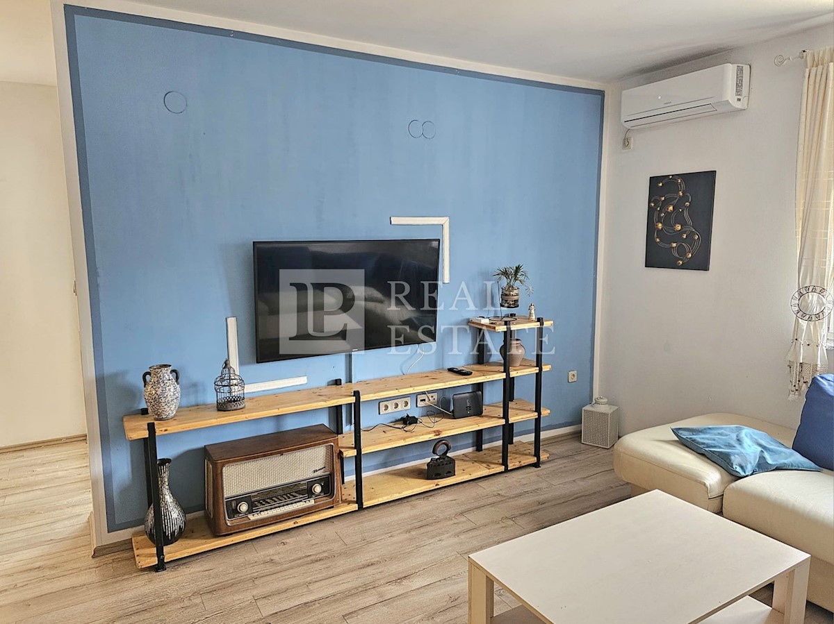 Flat For sale - Primorsko-goranska Novi Vinodolski - foto 5/15