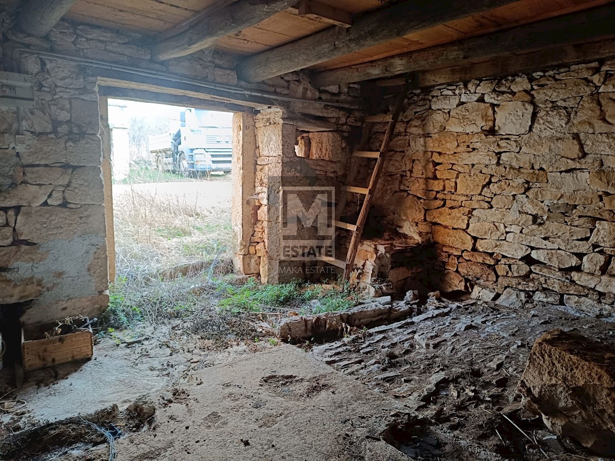 Kuća Na prodaju - ISTARSKA MOTOVUN