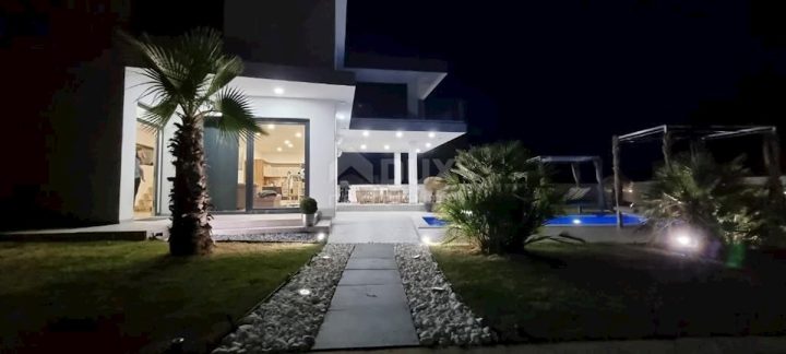 Casa In vendita - Istarska Svetvinčenat - foto 3/38