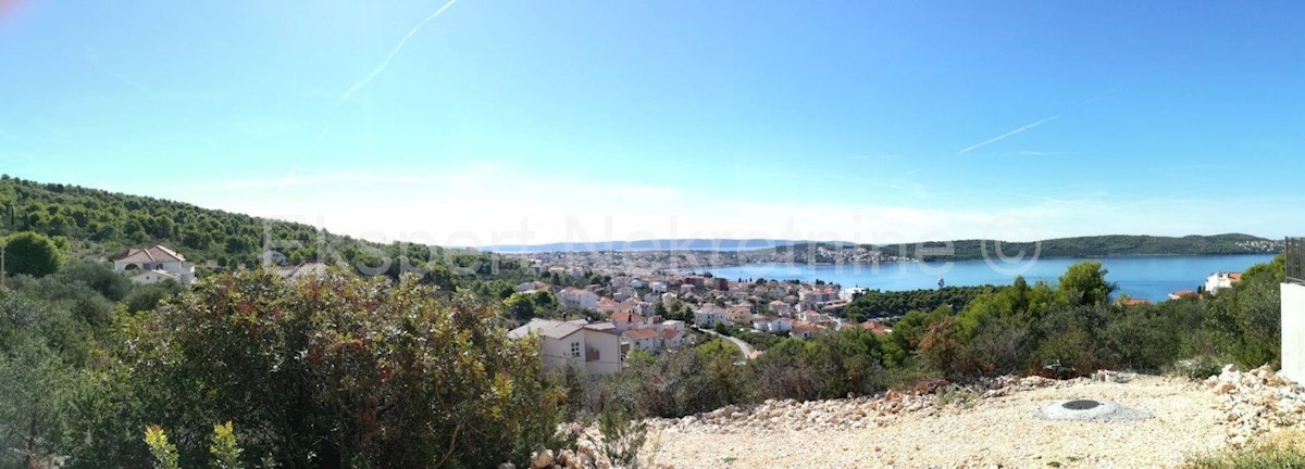 Land For sale - SPLITSKO-DALMATINSKA TROGIR