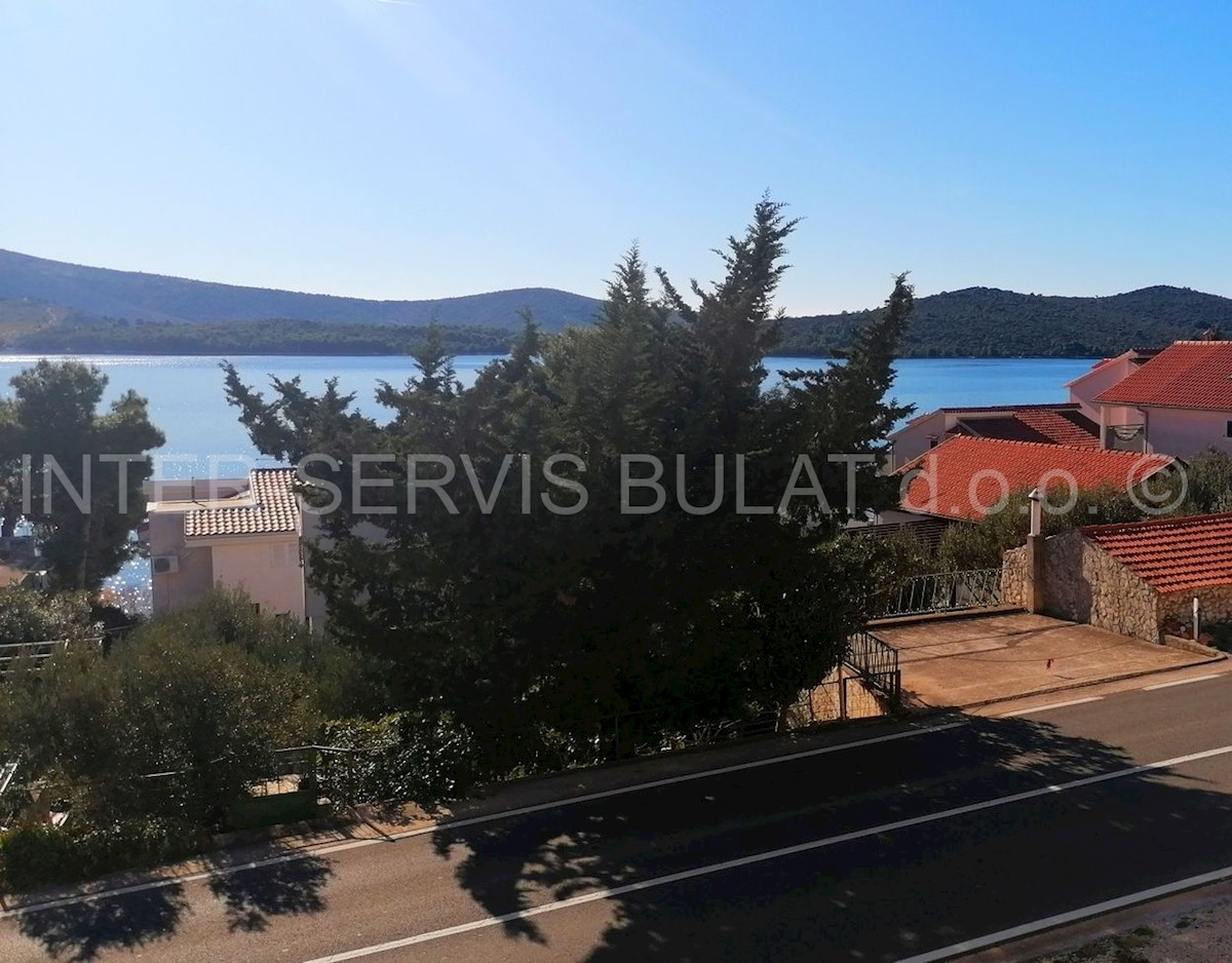 Apartma Na predaj - ŠIBENSKO-KNINSKA ŠIBENIK