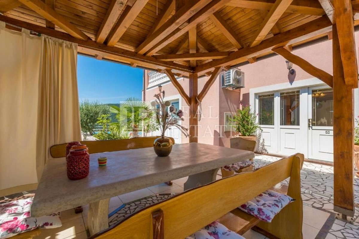 Haus Zu verkaufen - PRIMORSKO-GORANSKA CRIKVENICA