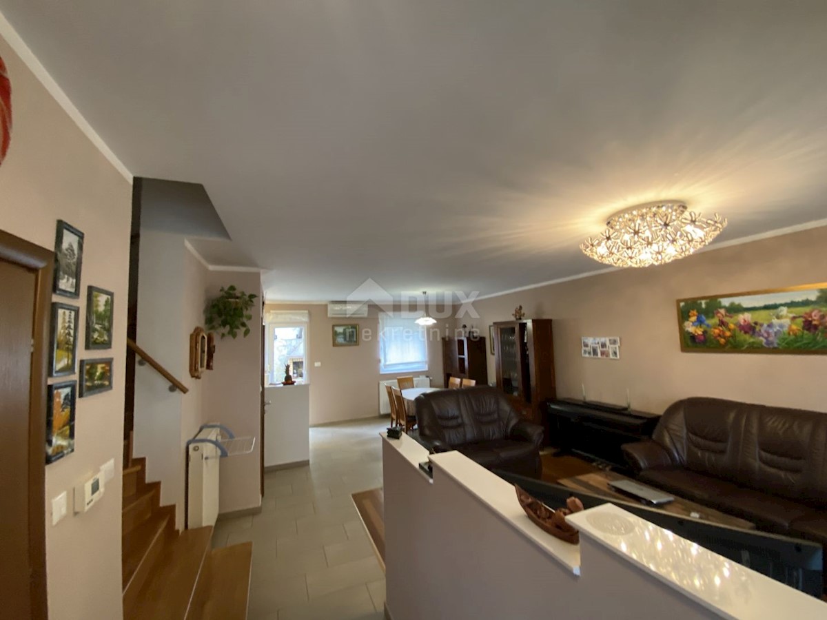 Flat For sale - PRIMORSKO-GORANSKA KOSTRENA