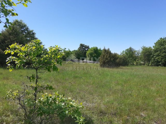 Zemljište na prodaju 4773 m² – Režanci