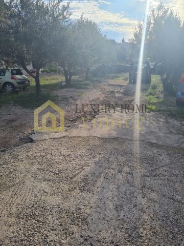 Działka na sprzedaż 773 m² – Vodice