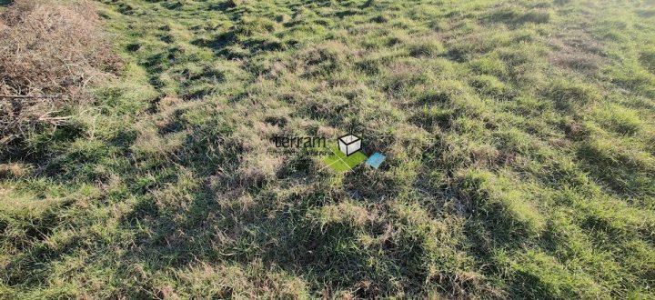 Zemljište na prodaju 1075 m² – Vodnjan