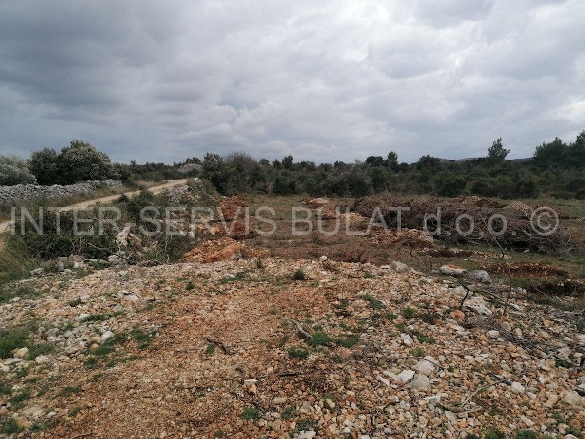 Land For sale - ŠIBENSKO-KNINSKA ŠIBENIK