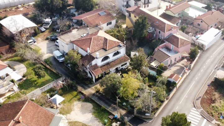 Casa in vendita 650 m² – Umag