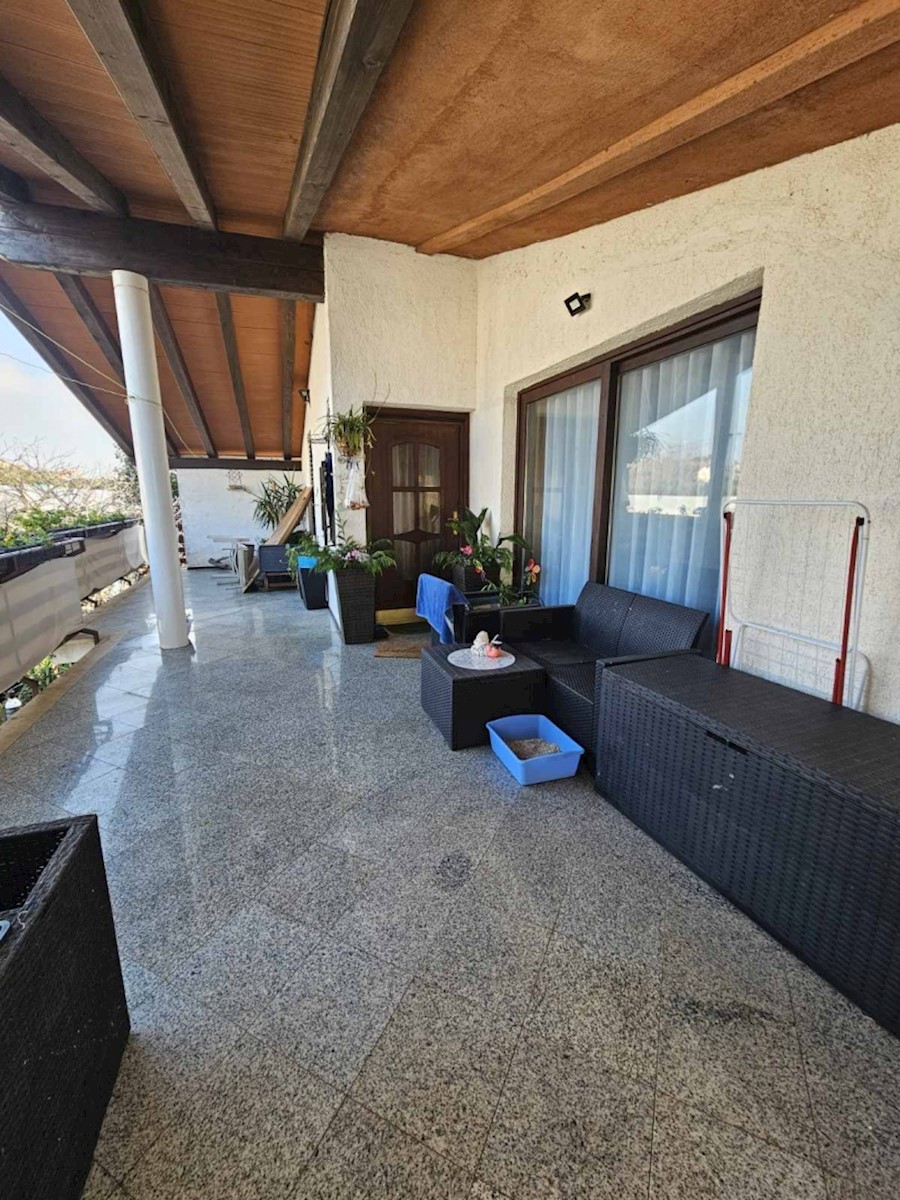 Hiša Na predaj - ISTARSKA UMAG