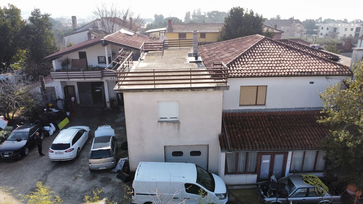 Hiša Na predaj - ISTARSKA UMAG