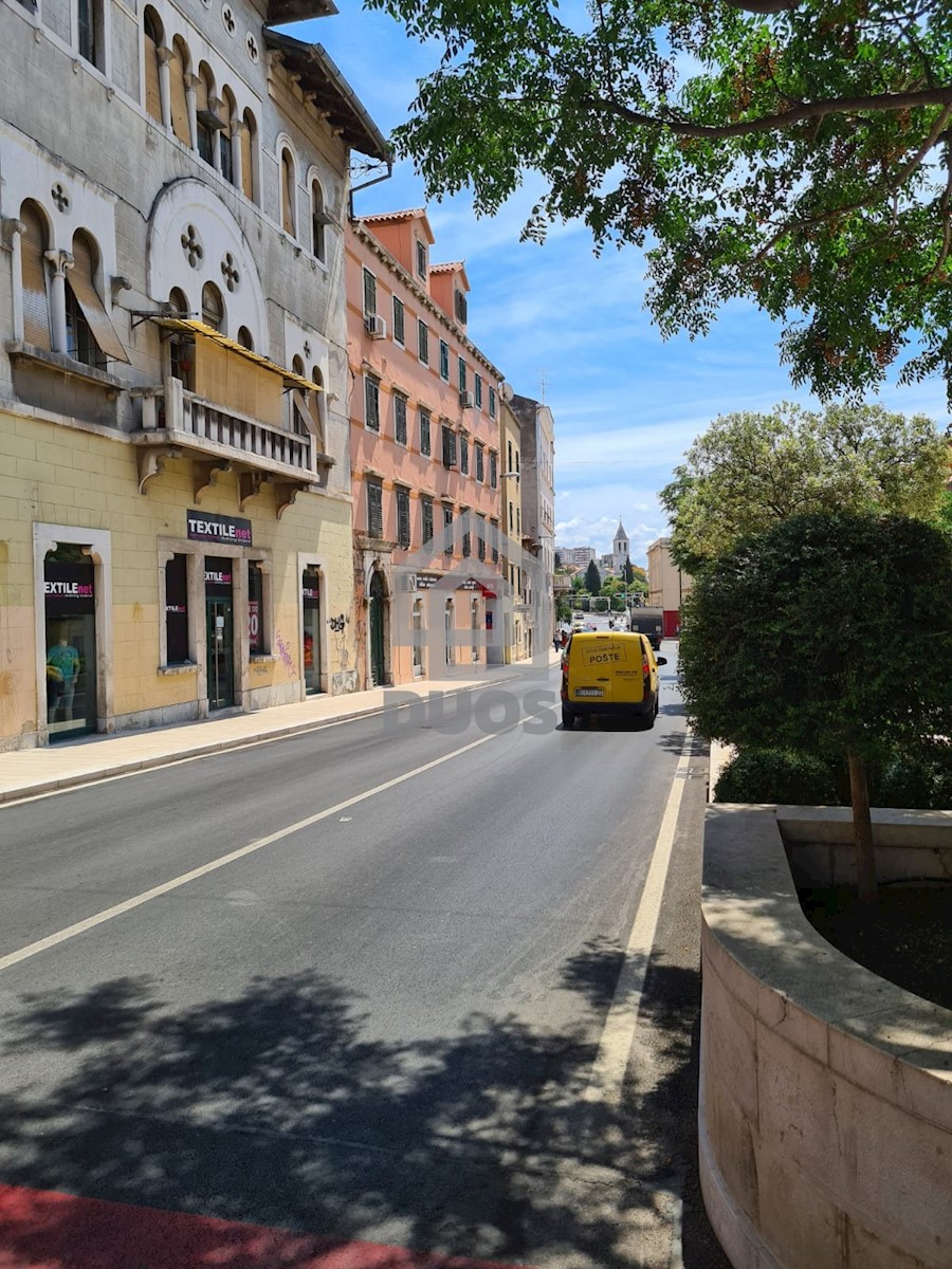 Kuća Na prodaju - ŠIBENSKO-KNINSKA ŠIBENIK